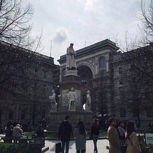 Площадь Милан 2018 - Батин Блог