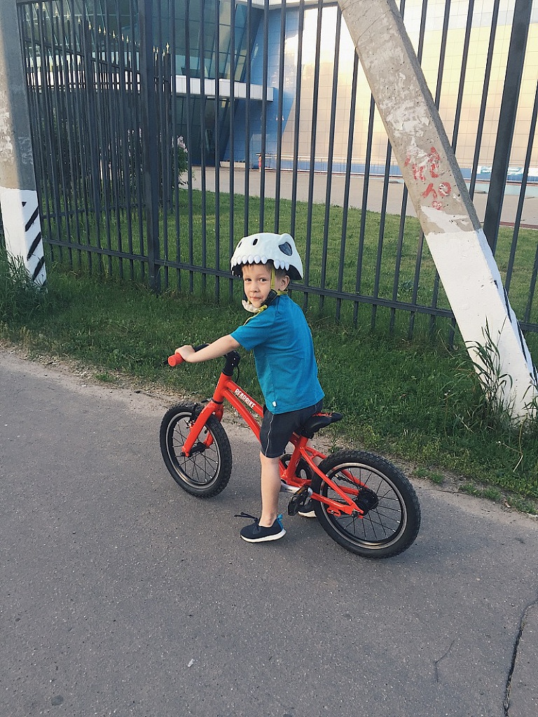 Как научить ребенка кататься на велосипеде - Батин Блог